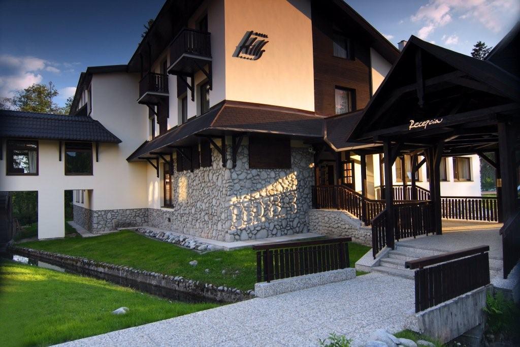 Hotel-Hills1.jpg